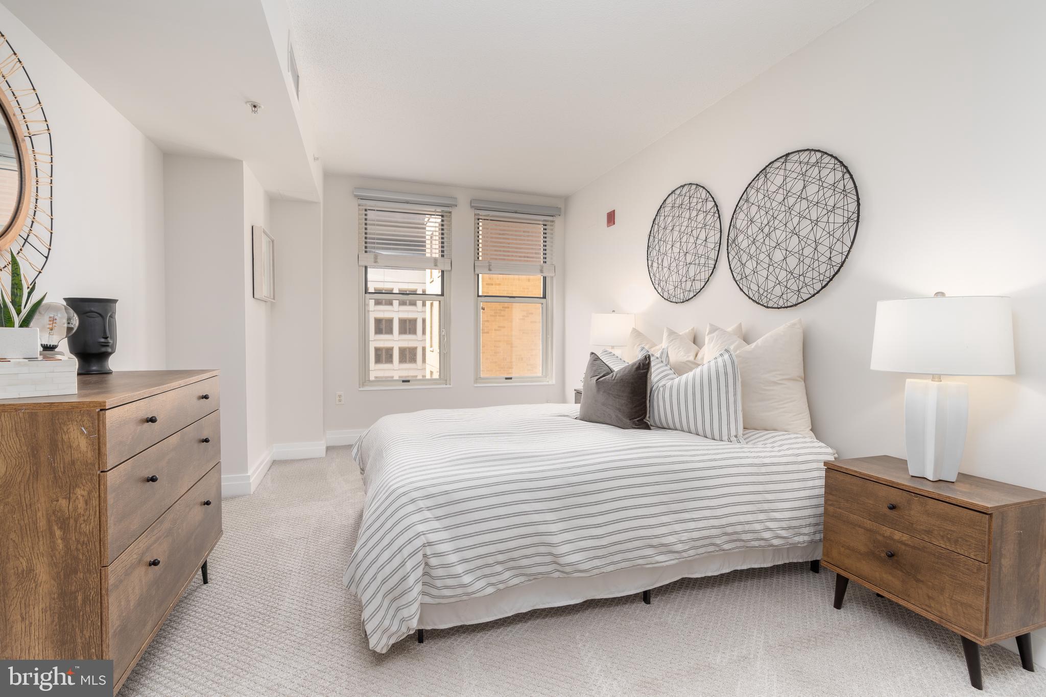 915 E STREET NW Unit: 905
