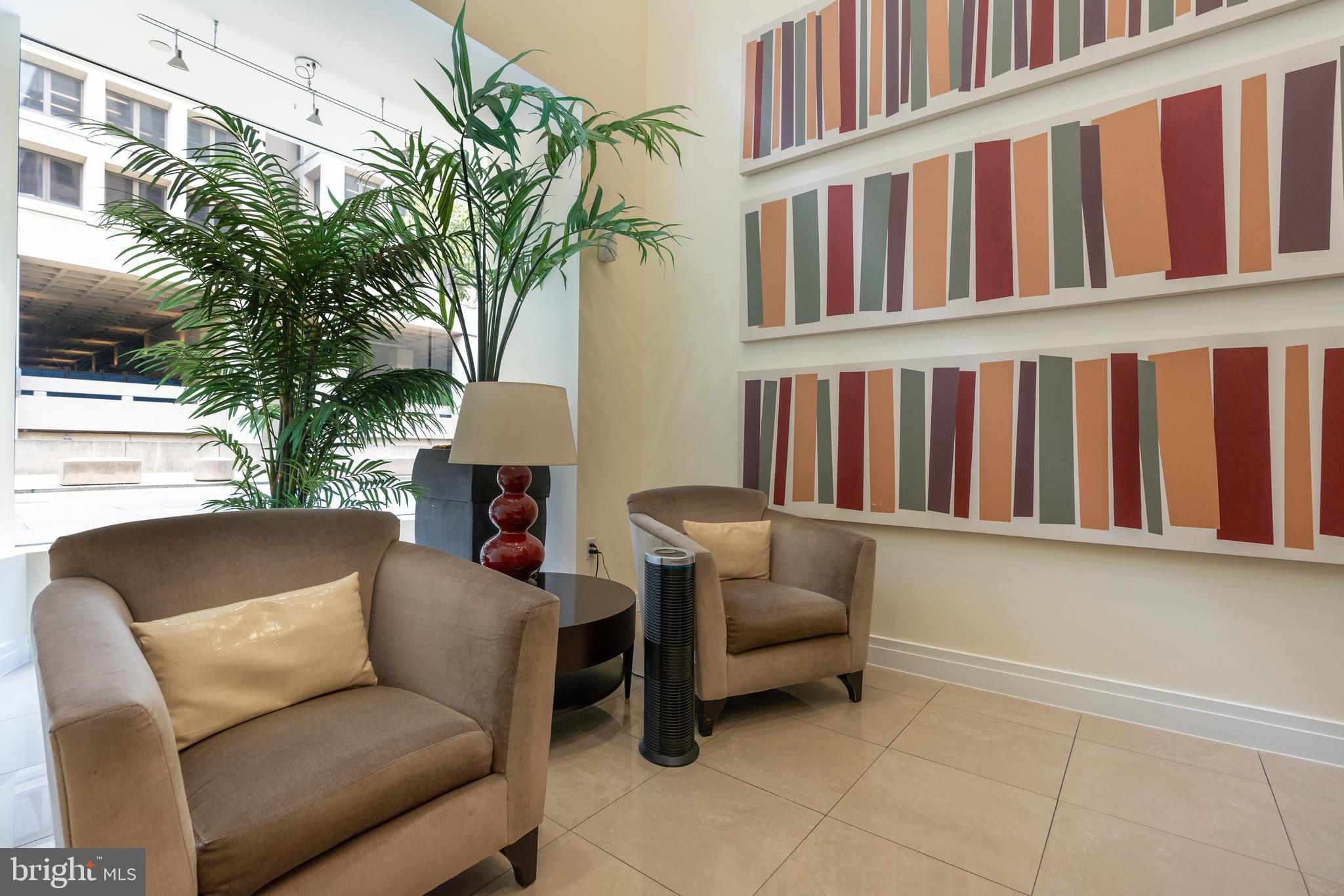 915 E STREET NW Unit: 905
