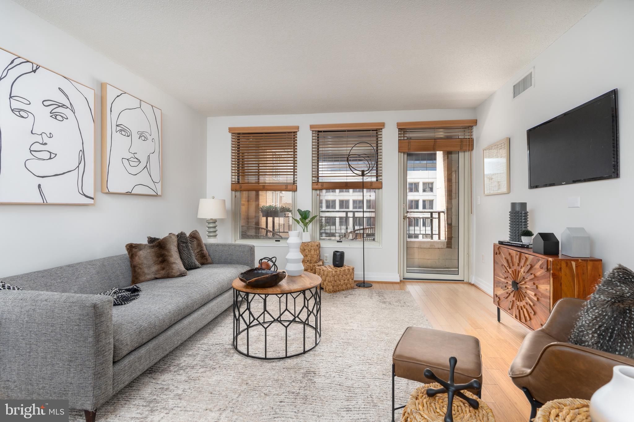 915 E STREET NW Unit: 905