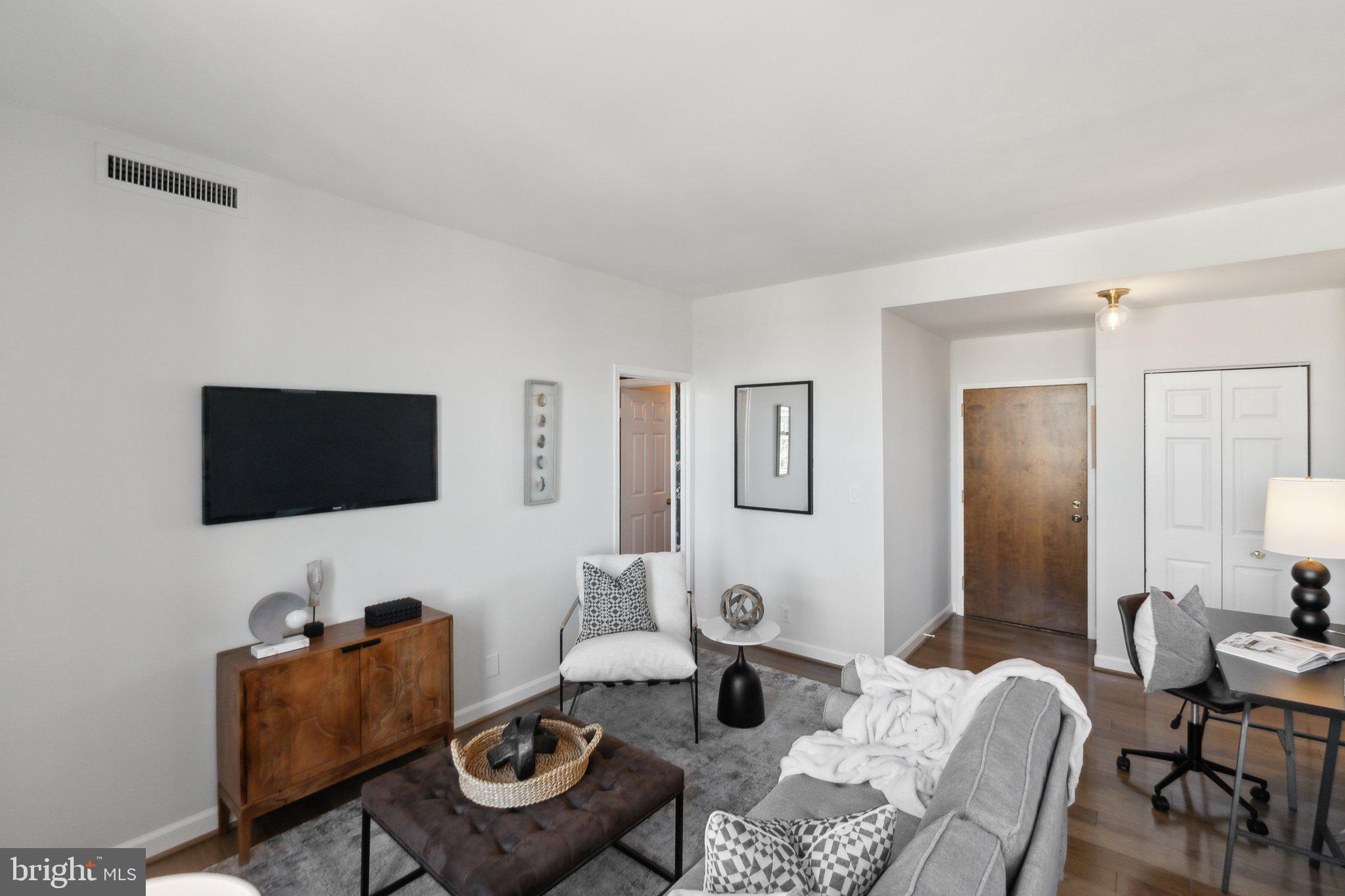 1830 17th St NW #505