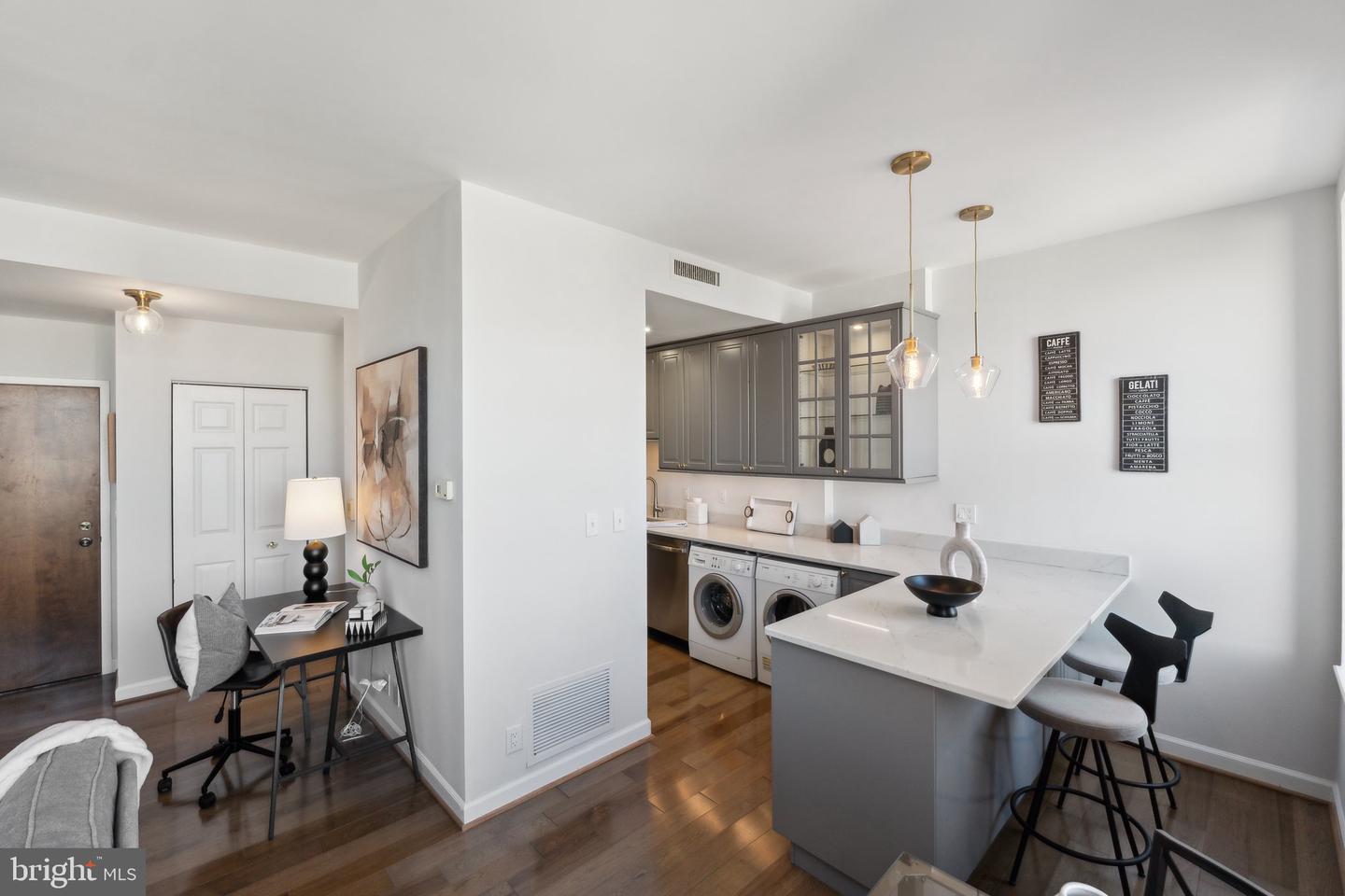 1830 17th St NW #505