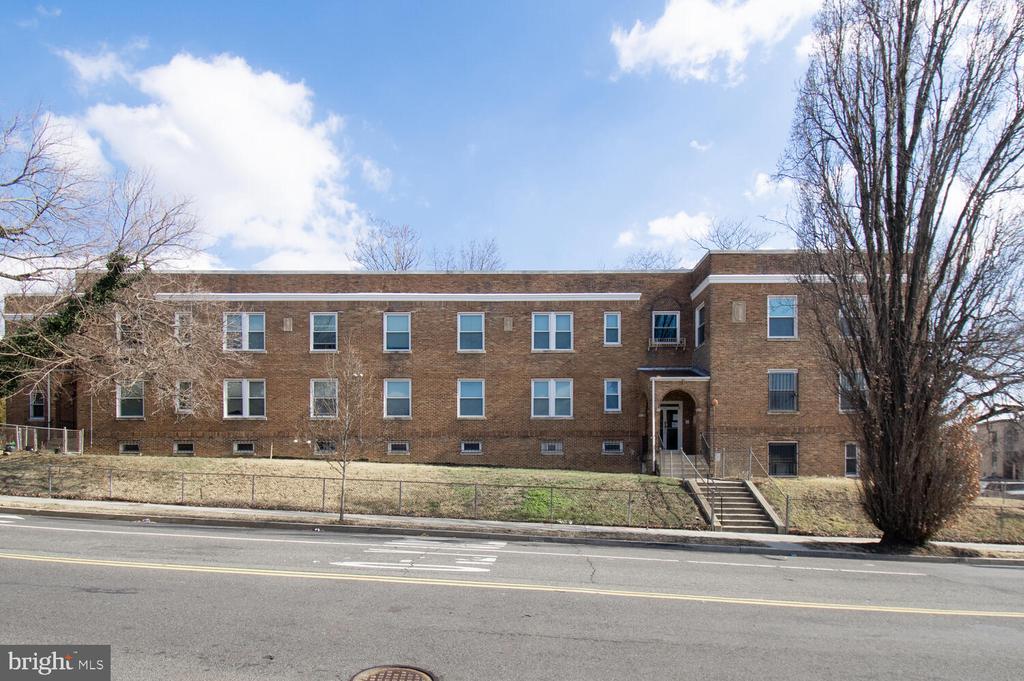 3701 13th St NW #10