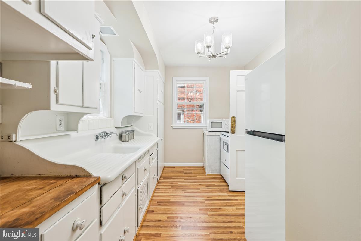 4420 Brandywine St NW