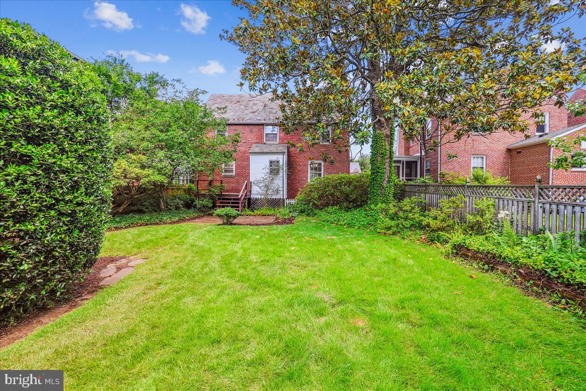 4420 Brandywine St NW