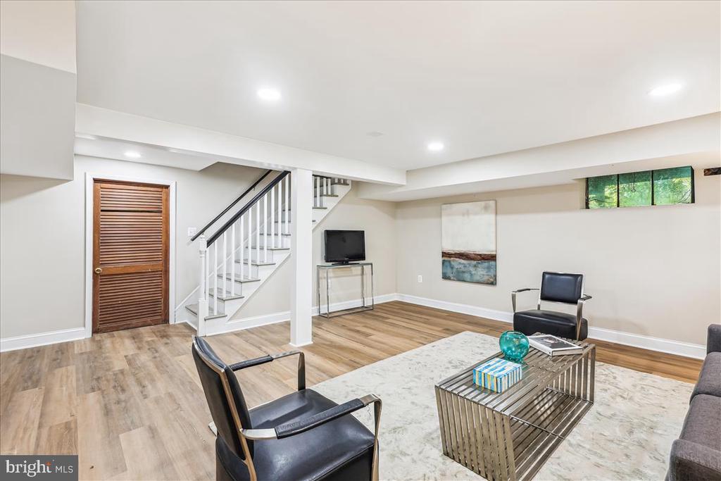 4420 Brandywine St NW