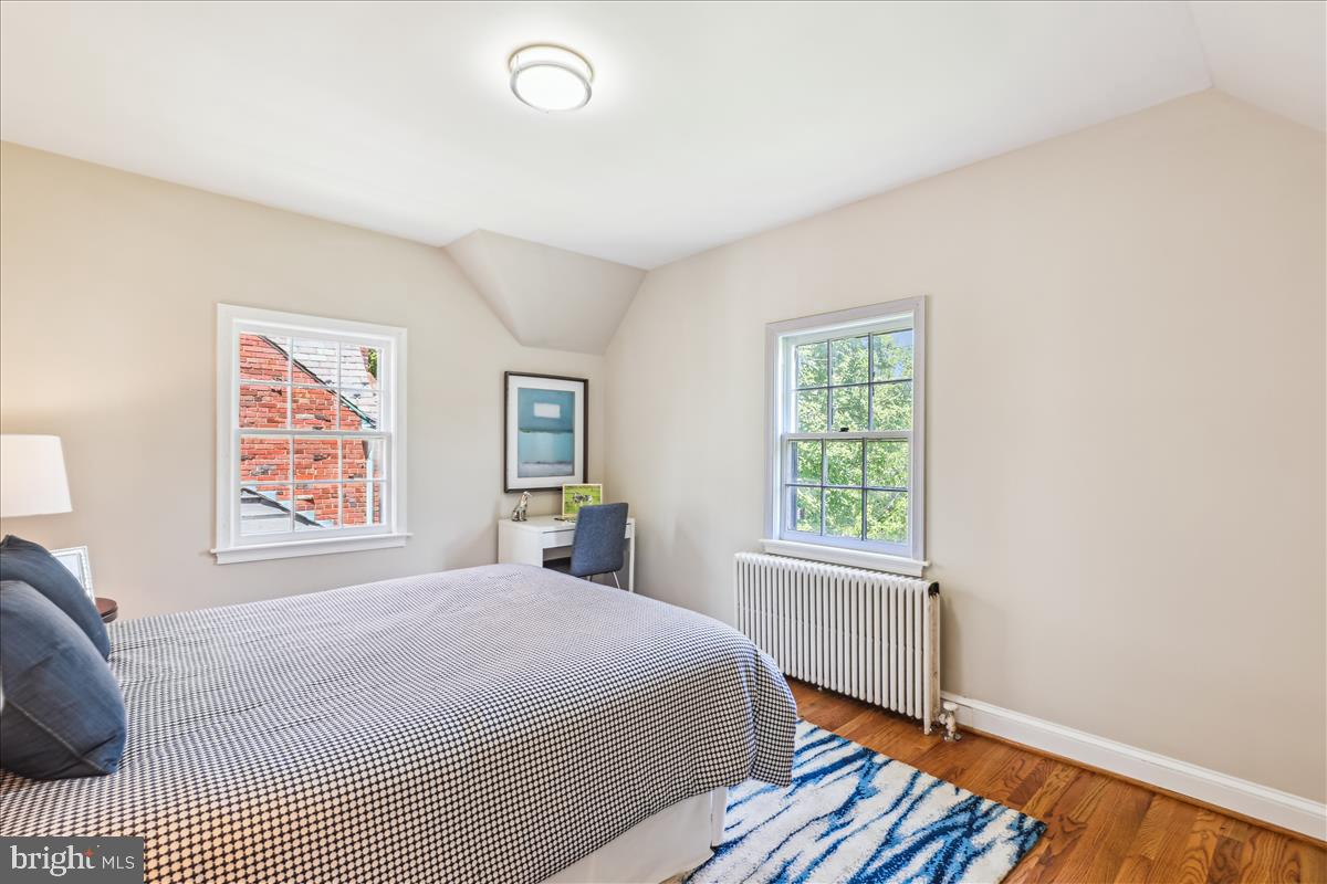 4420 Brandywine St NW