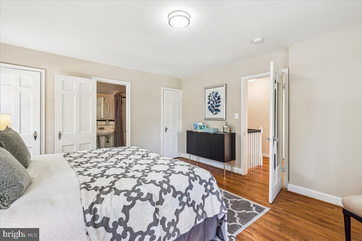 4420 Brandywine St NW