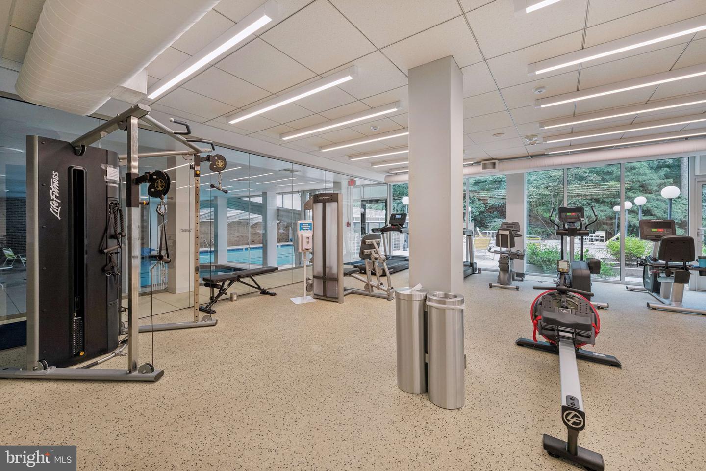 4100 Cathedral Ave NW #406