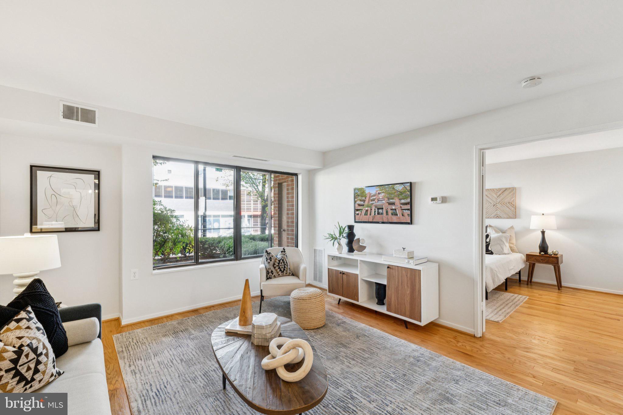 2320 WISCONSIN AVENUE NW 105