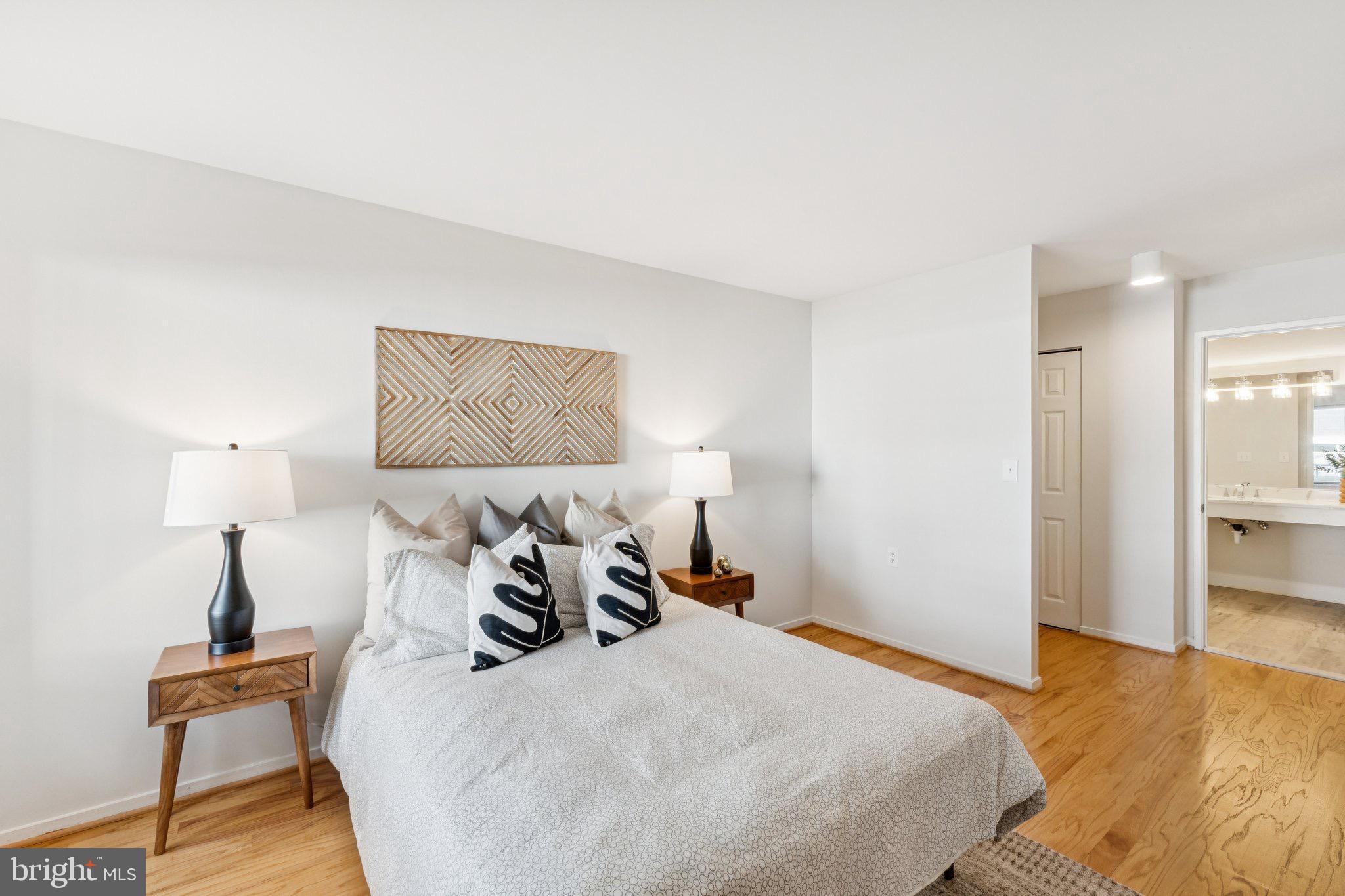 2320 WISCONSIN AVENUE NW 105