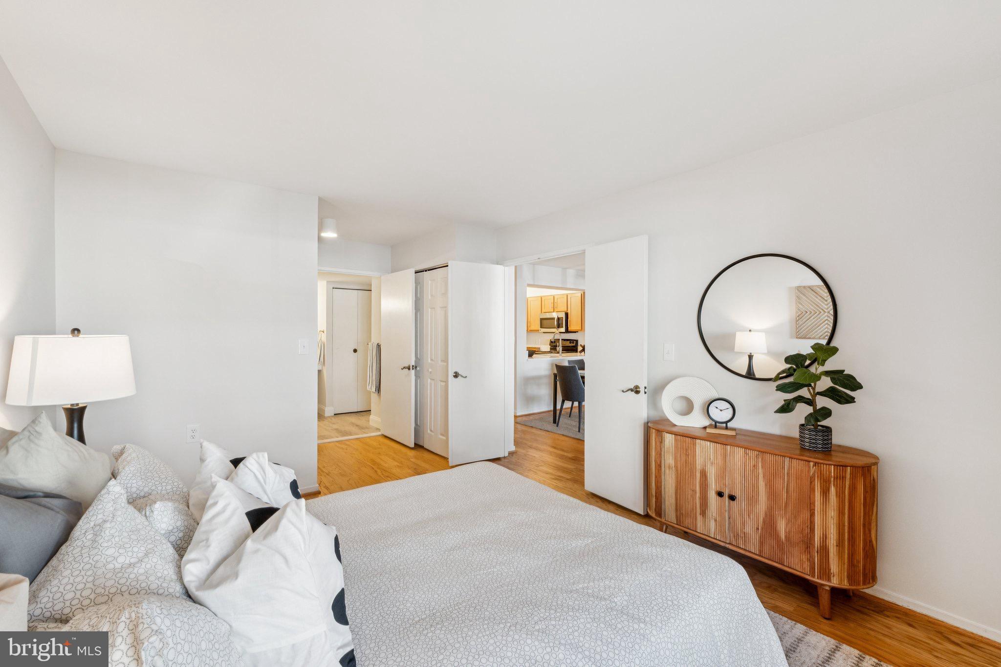 2320 WISCONSIN AVENUE NW 105