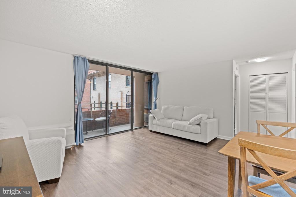 2141 P STREET NW 306