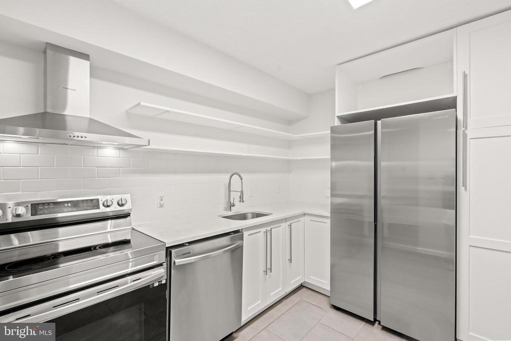 2141 P STREET NW 306