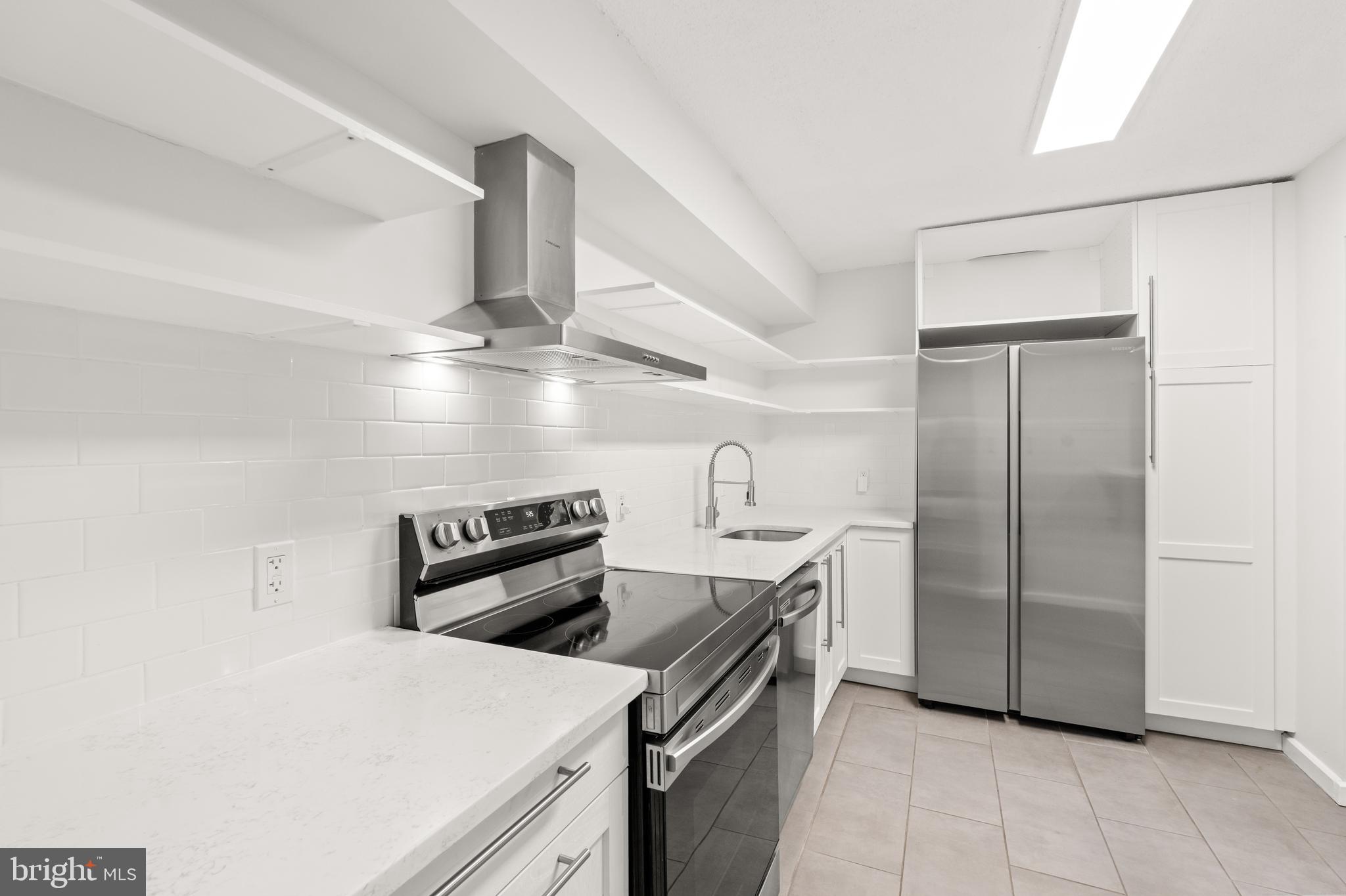 2141 P STREET NW 306