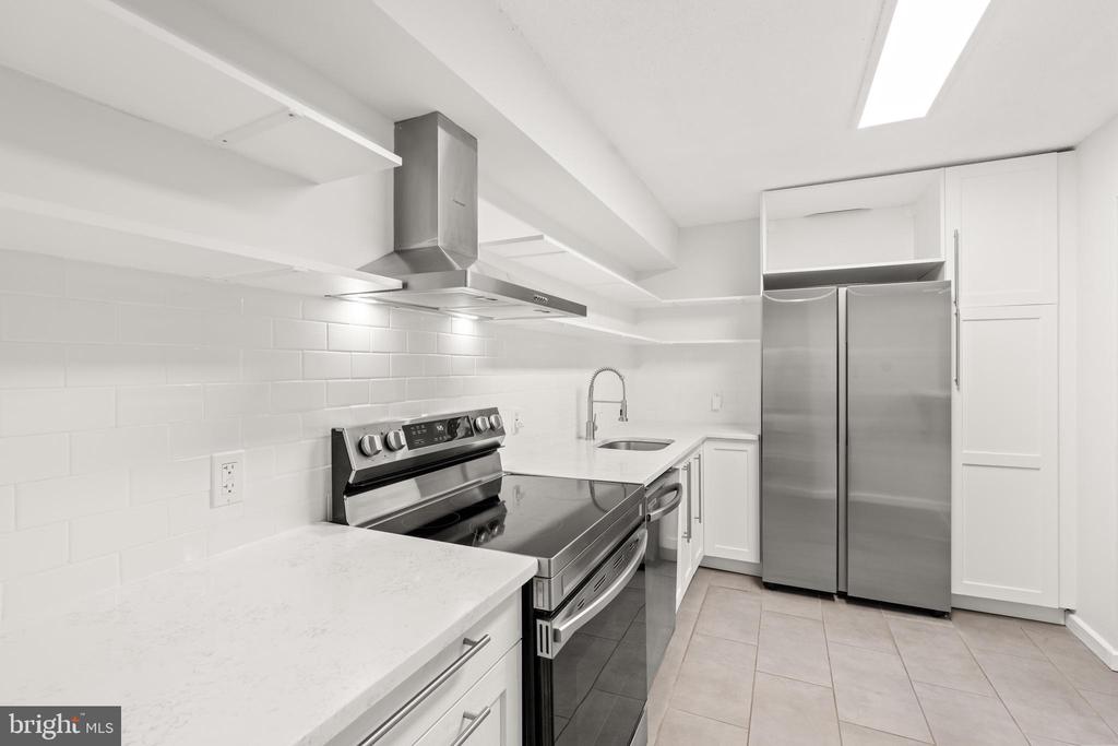2141 P STREET NW 306