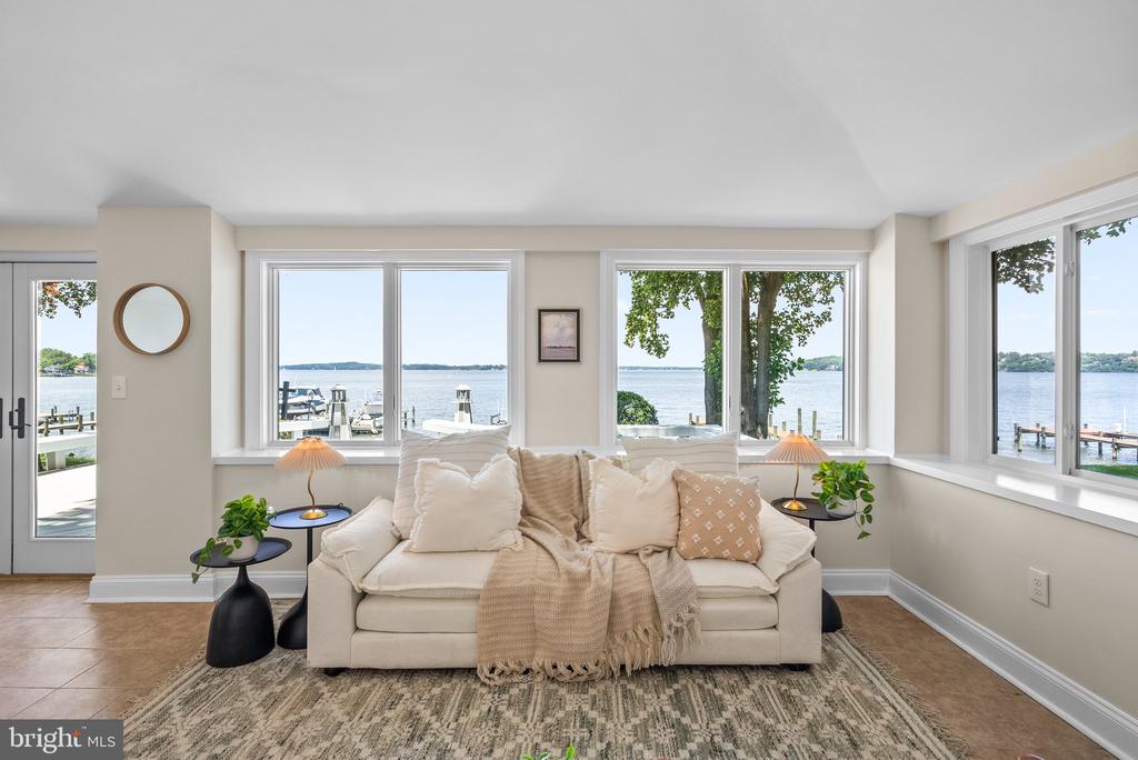 1088 River Bay Rd