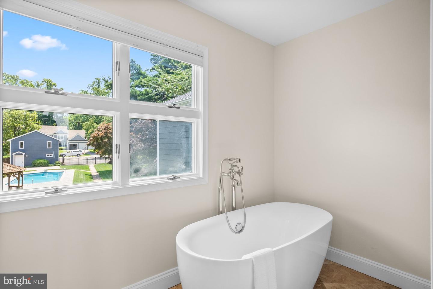 1088 River Bay Rd