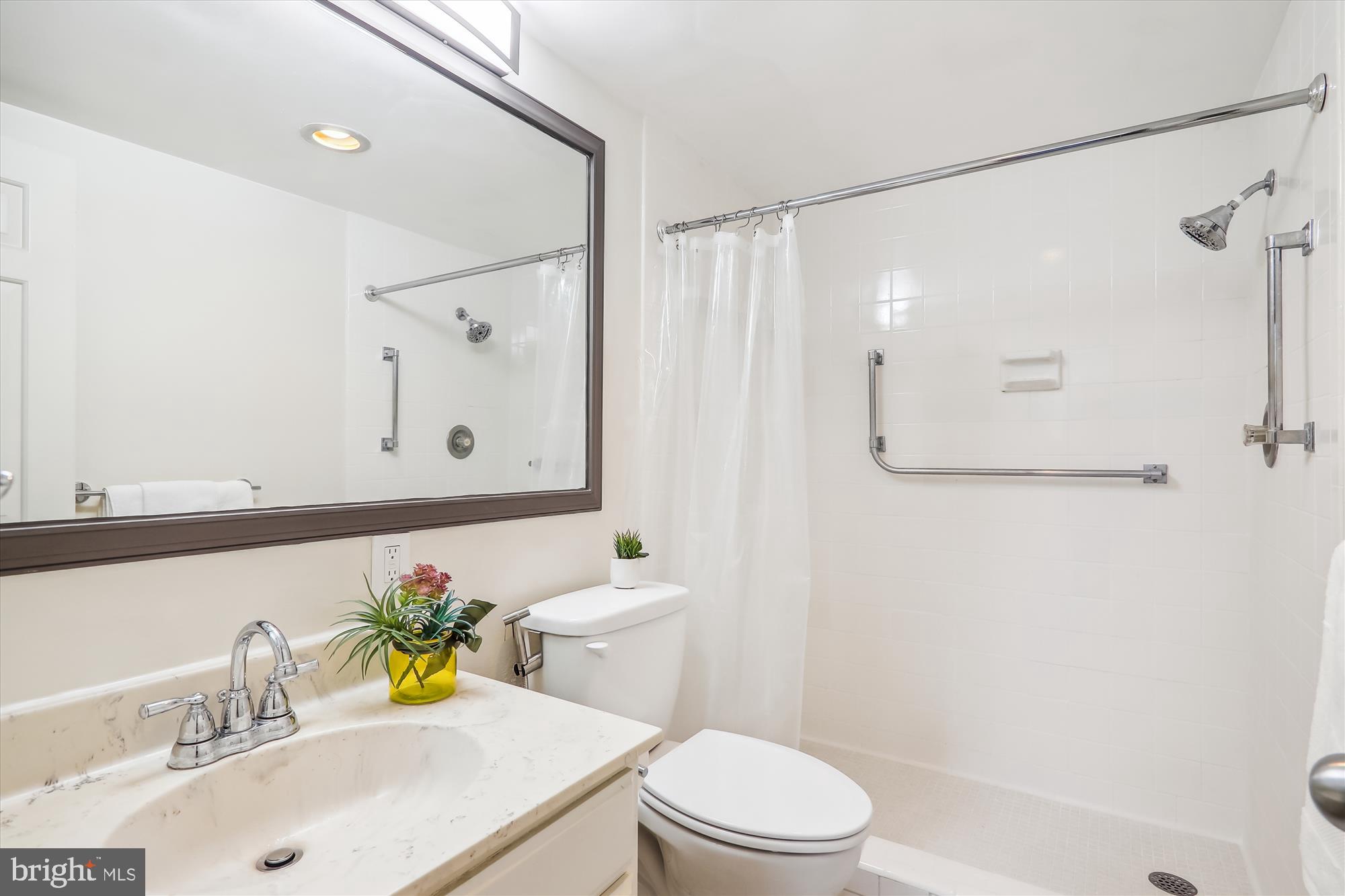 4601 N Park Ave #408-H
