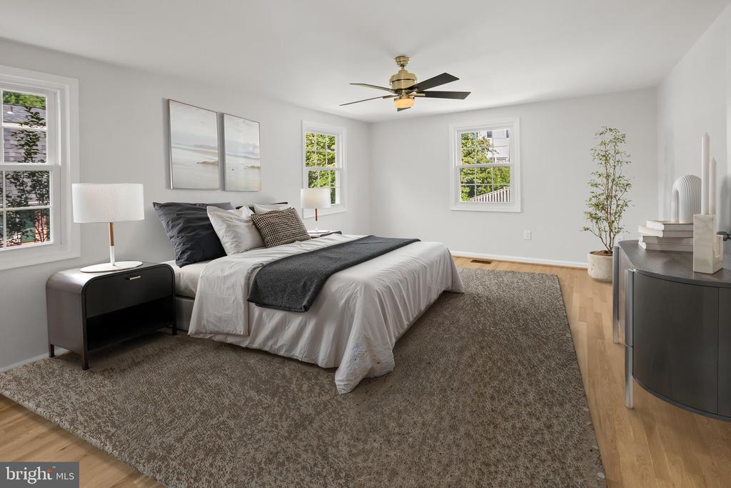 2801 VILLAGE LANE