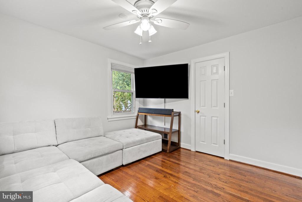 12215 JUDSON ROAD