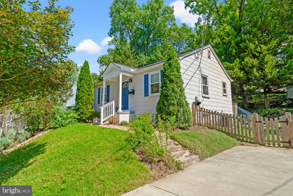 12215 JUDSON ROAD