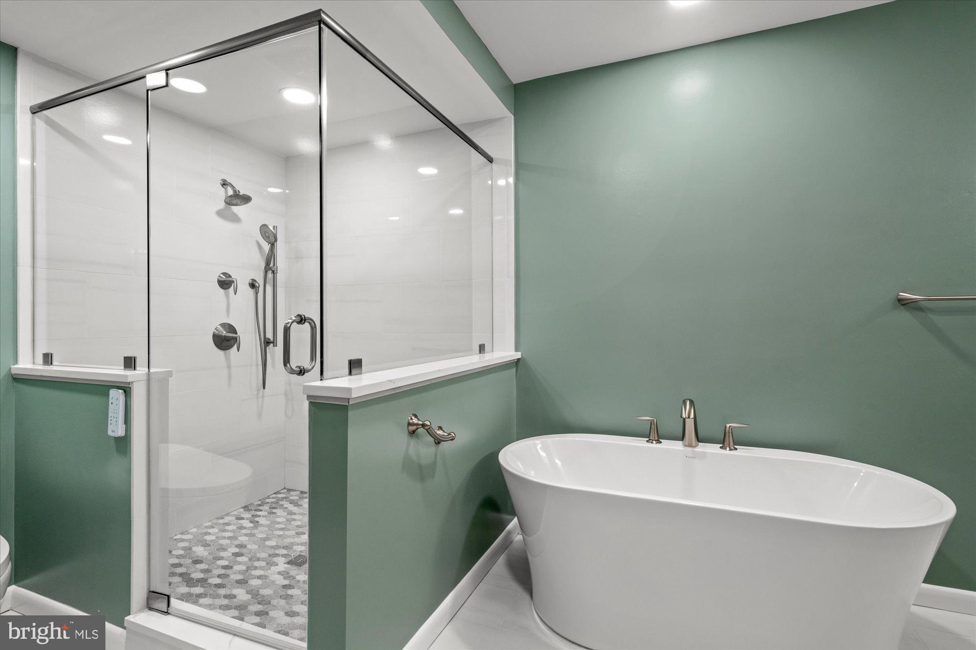 1703 MAPLE HILL PLACE