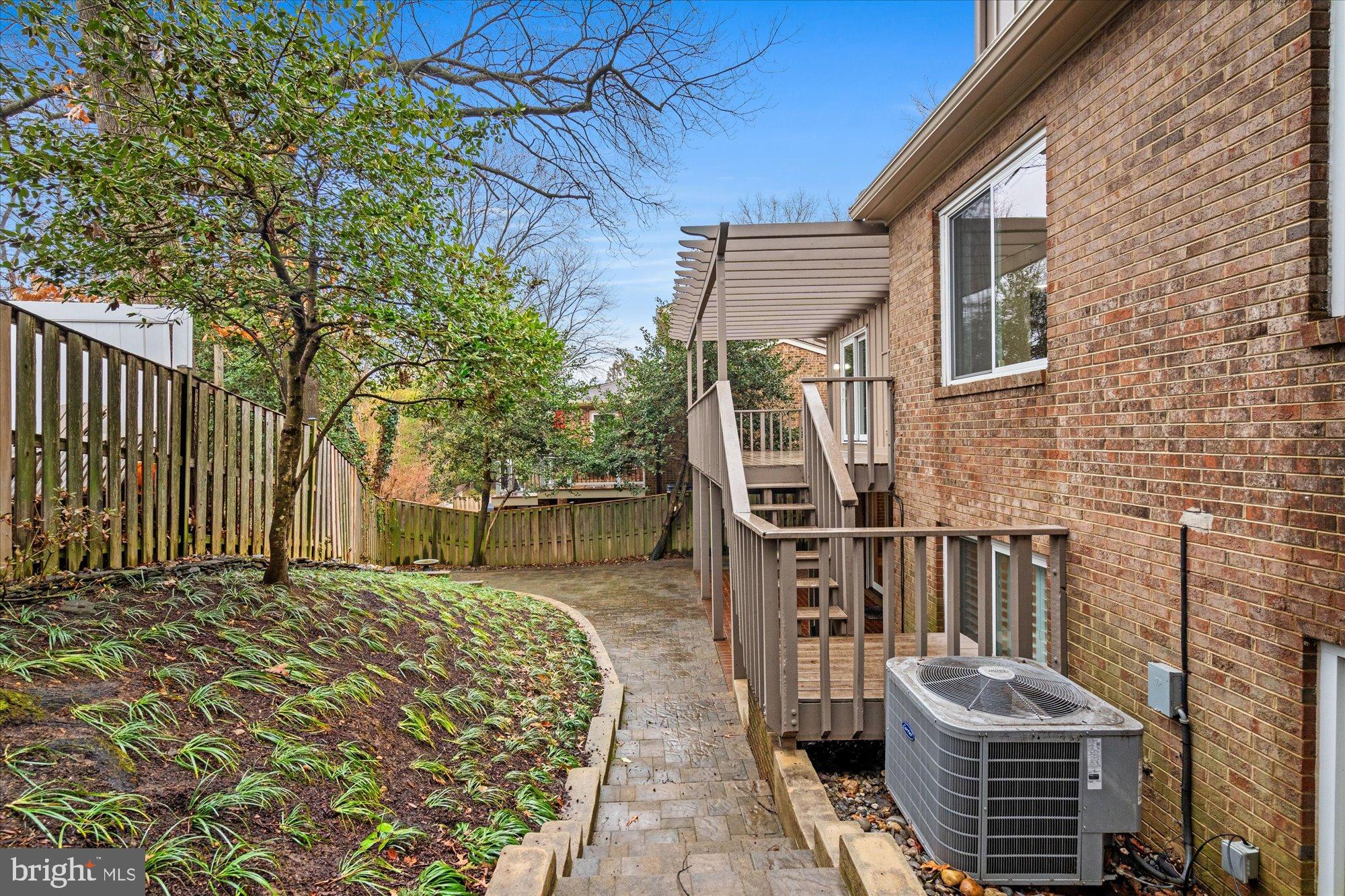 1703 MAPLE HILL PLACE