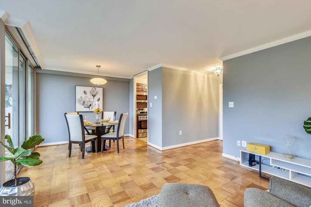 6621 Wakefield Dr #416