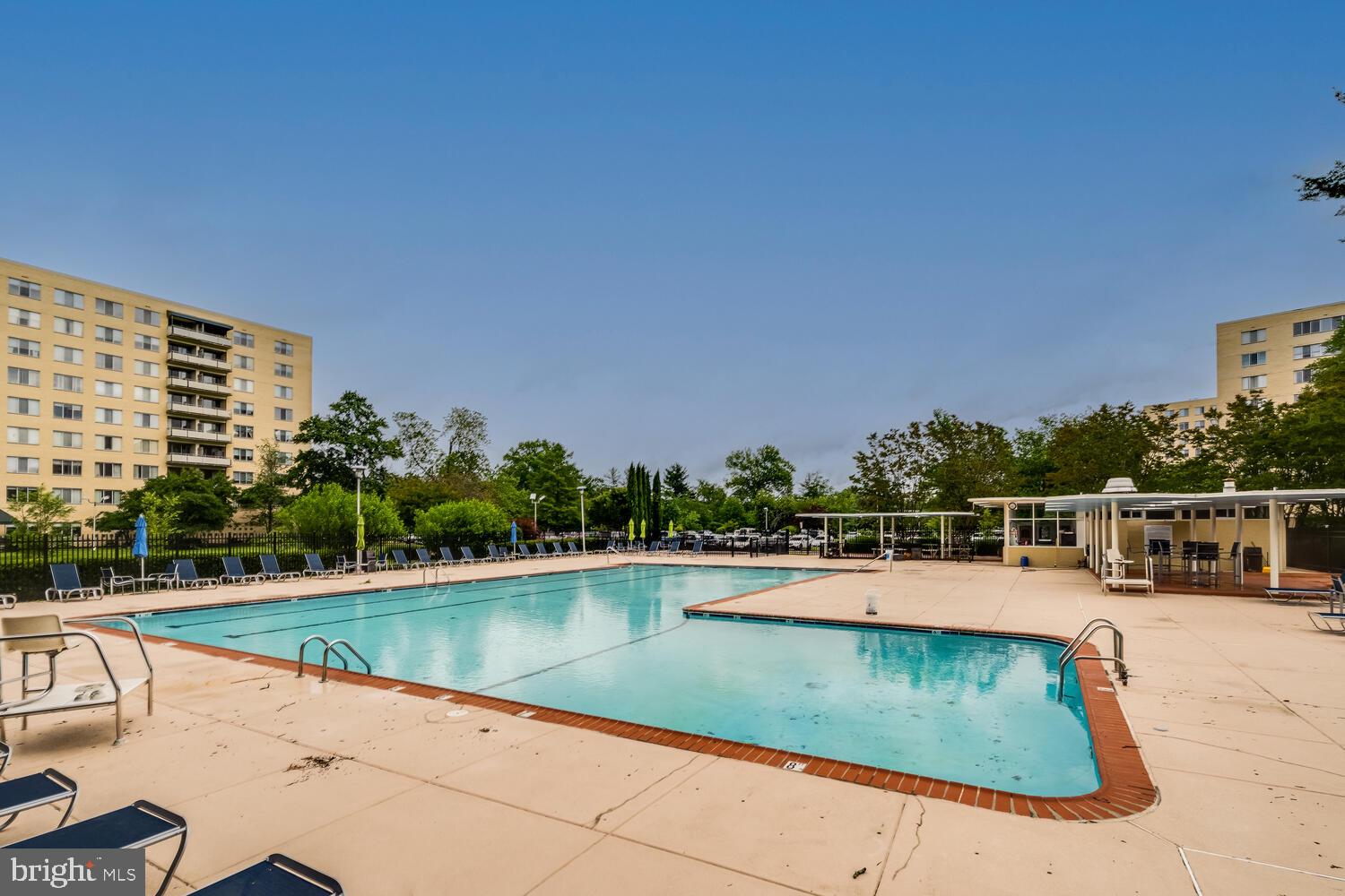 6621 Wakefield Dr #416