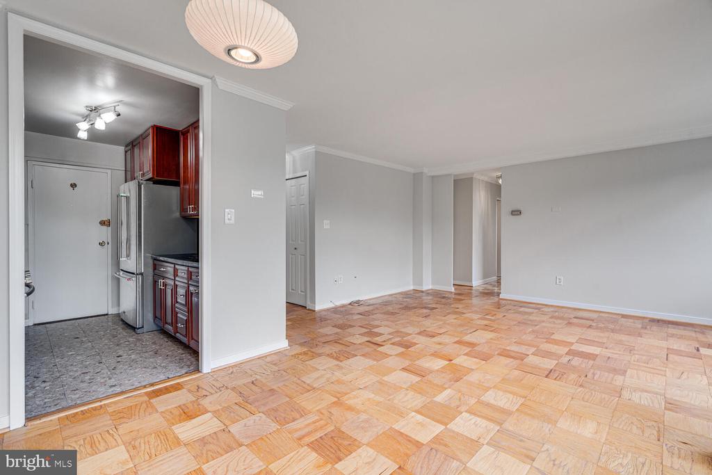 6621 Wakefield Dr #416