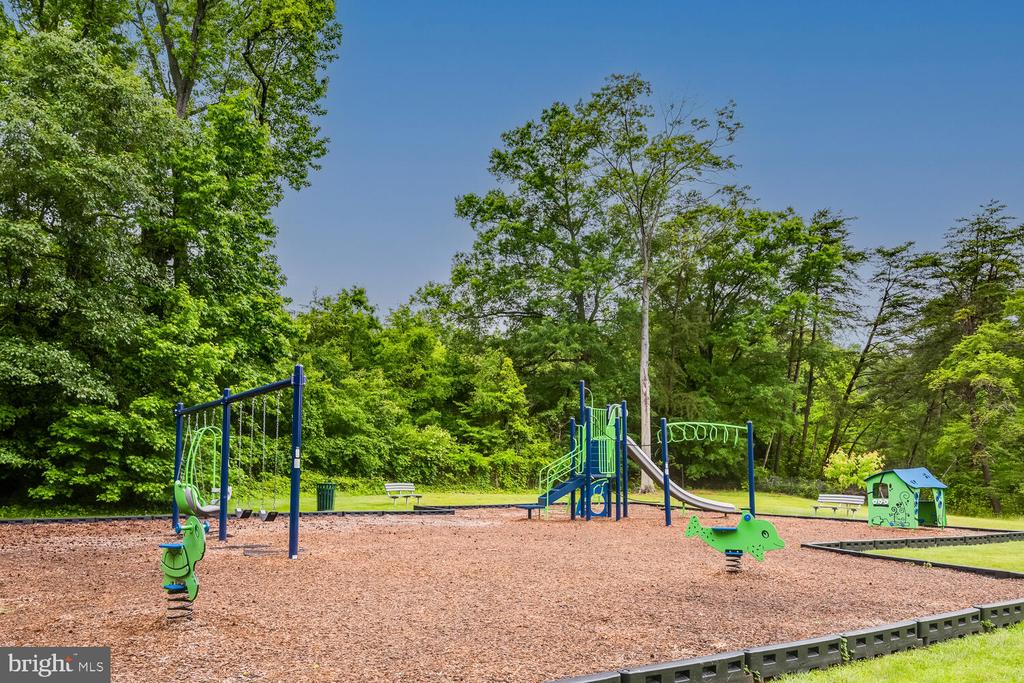 6621 Wakefield Dr #416