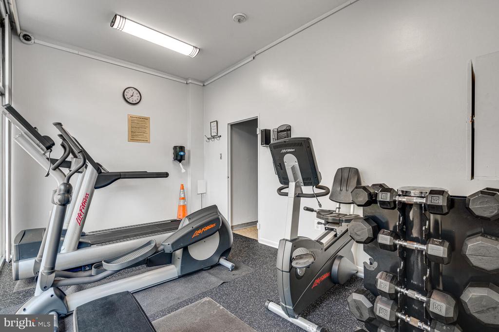 6621 Wakefield Dr #416