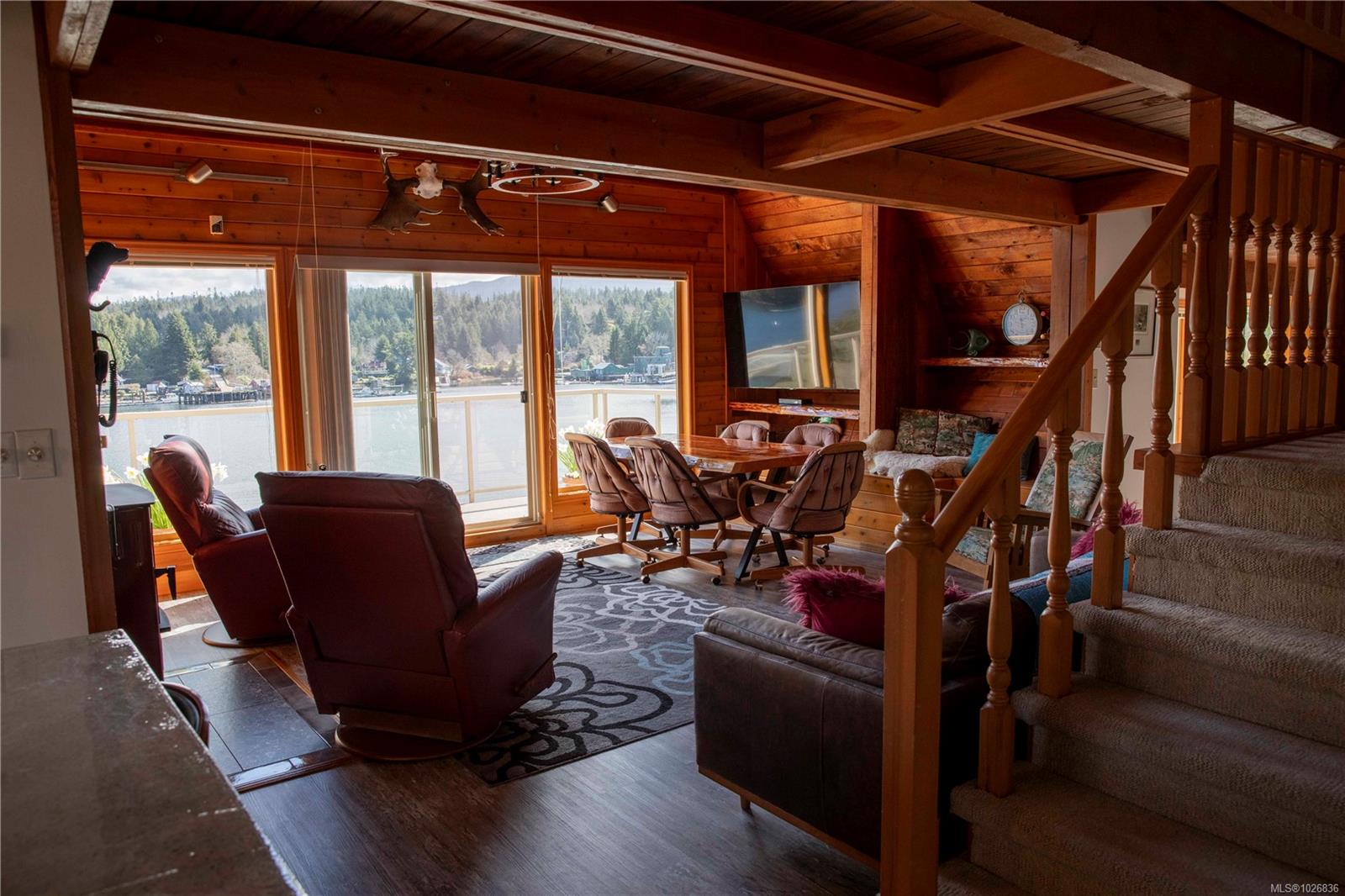 390 Bamfield Inlet