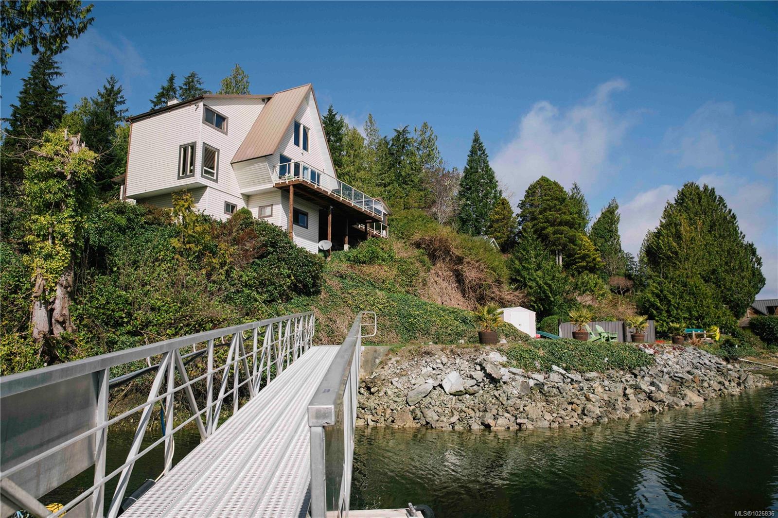 390 Bamfield Inlet