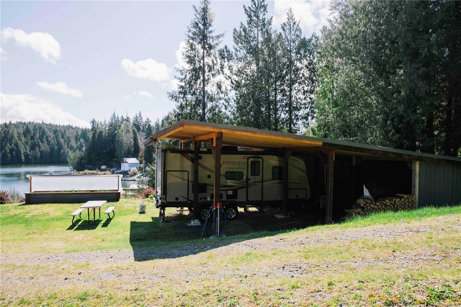 390 Bamfield Inlet