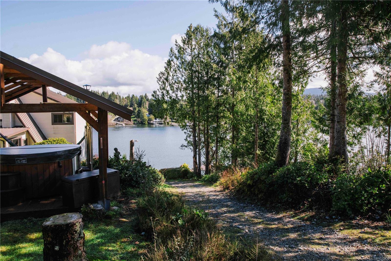 390 Bamfield Inlet