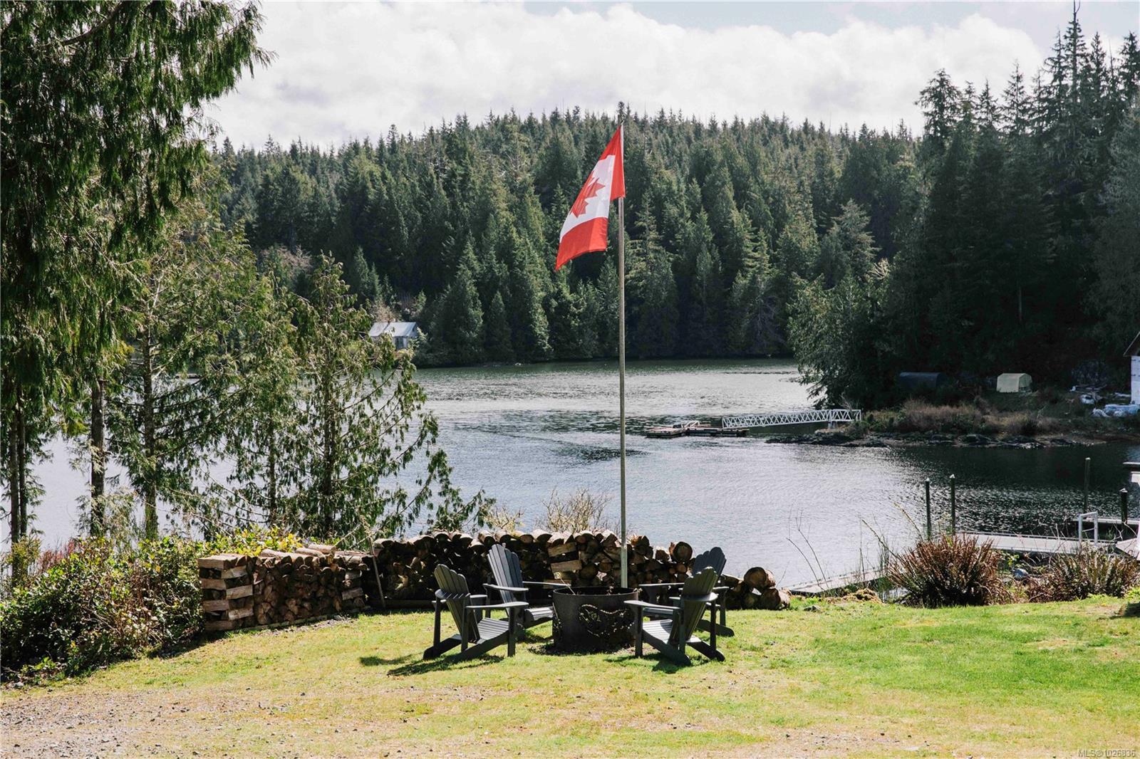 390 Bamfield Inlet