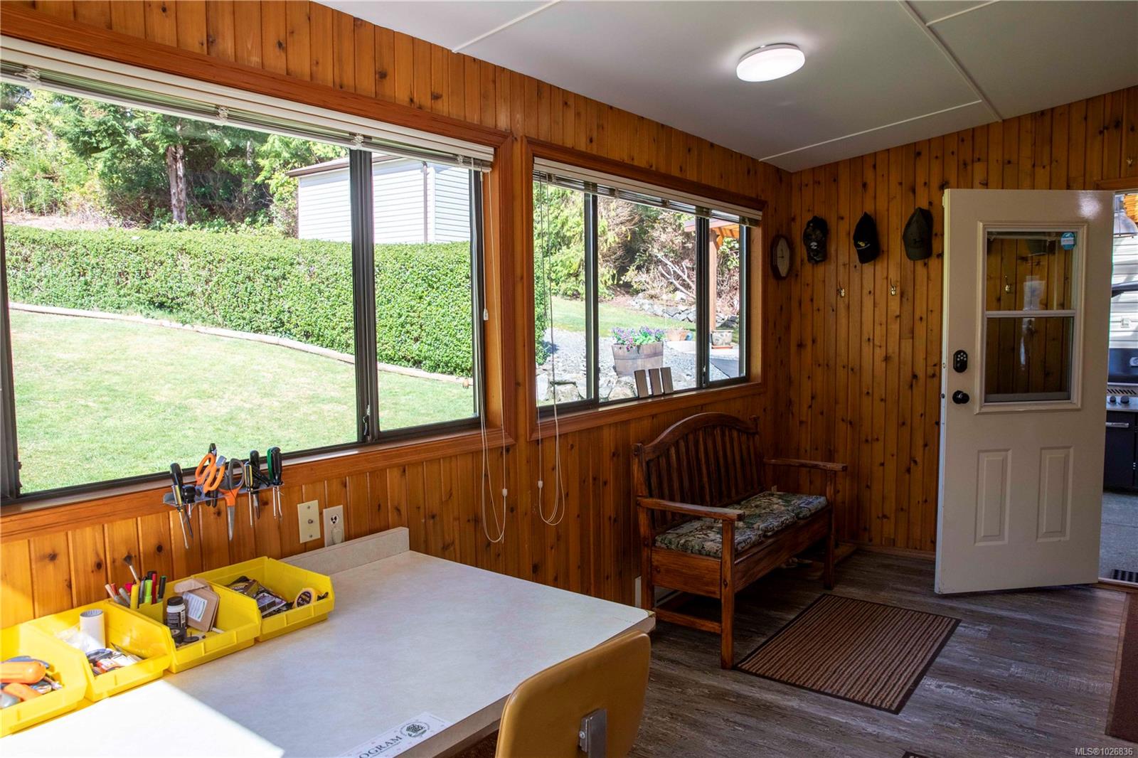 390 Bamfield Inlet