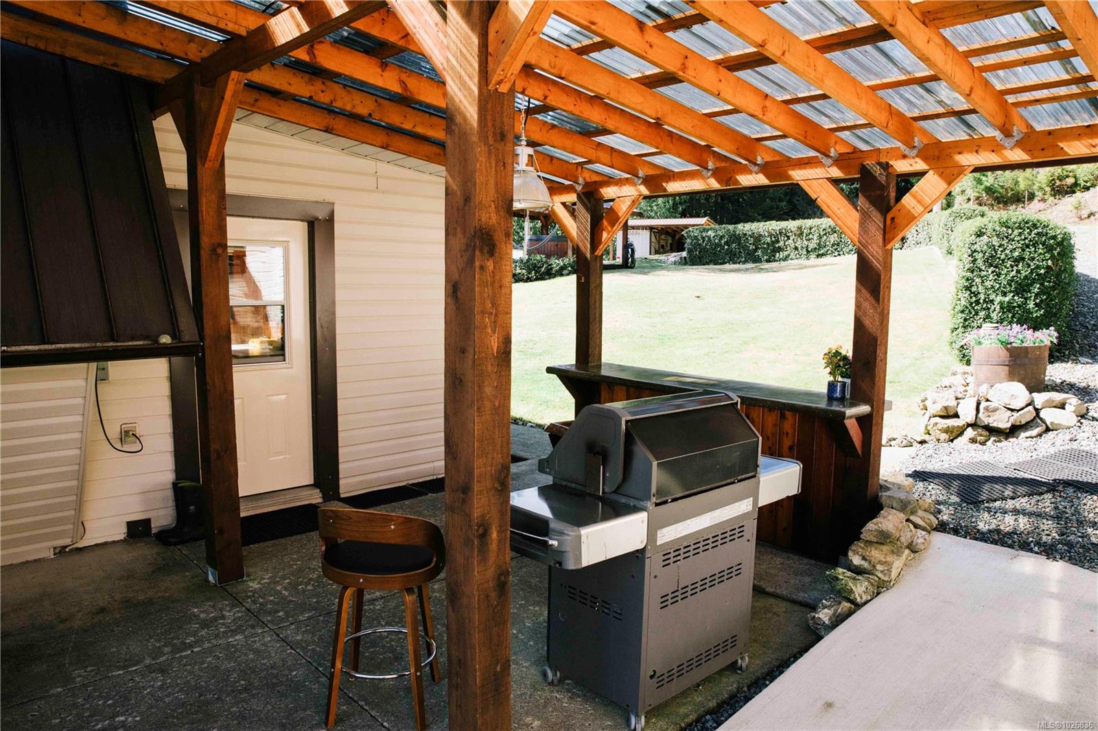 390 Bamfield Inlet