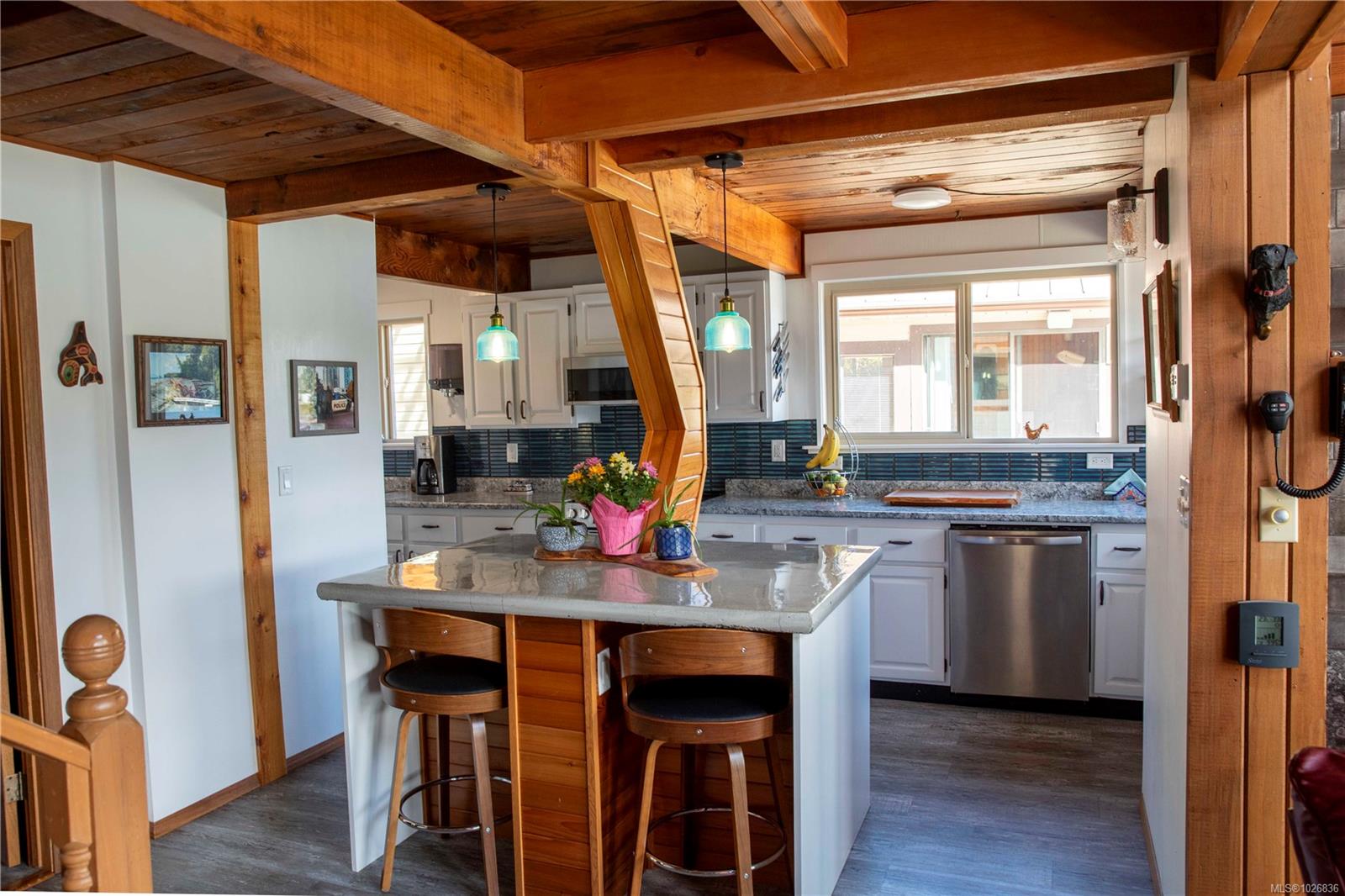 390 Bamfield Inlet