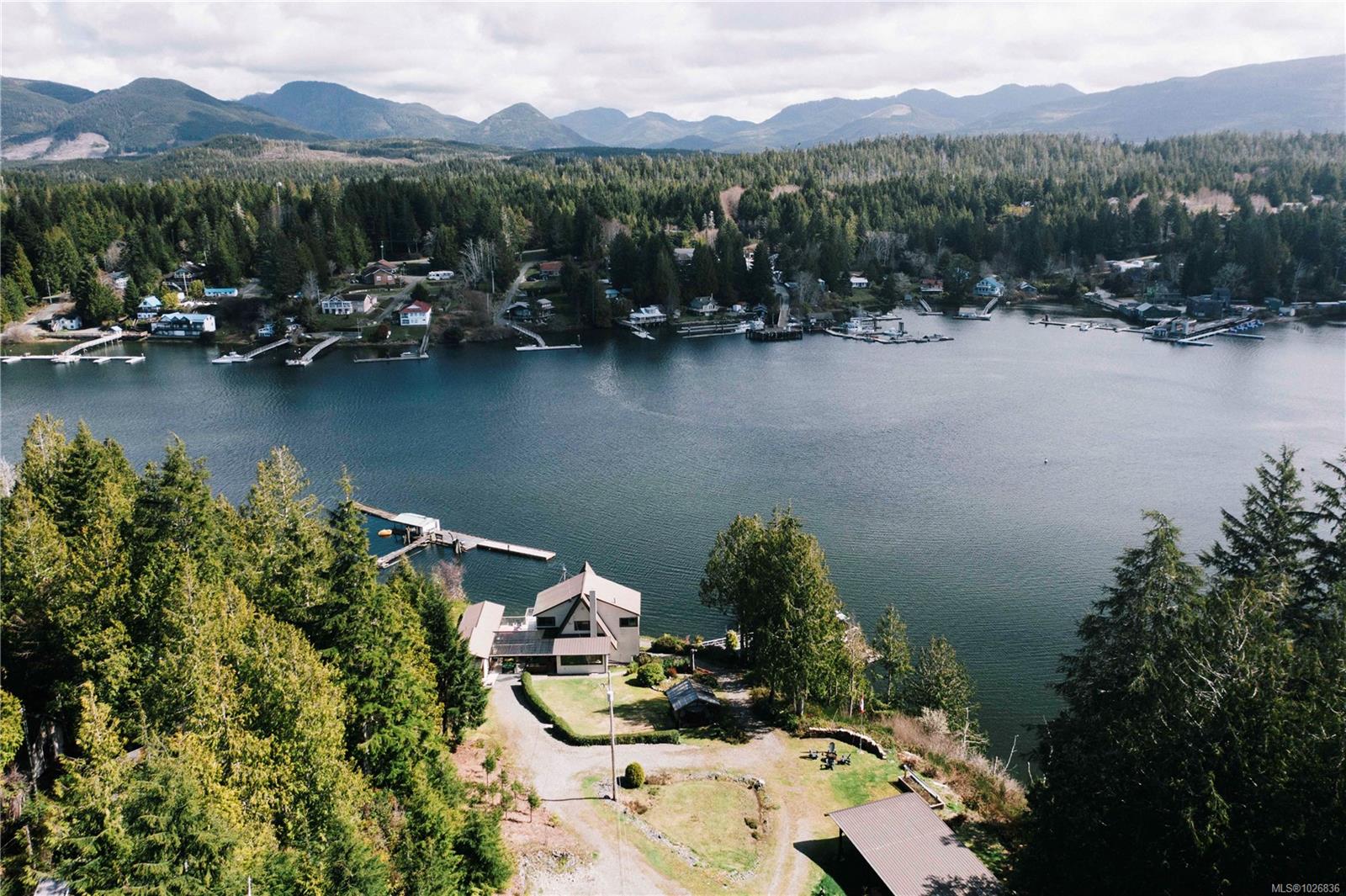 390 Bamfield Inlet