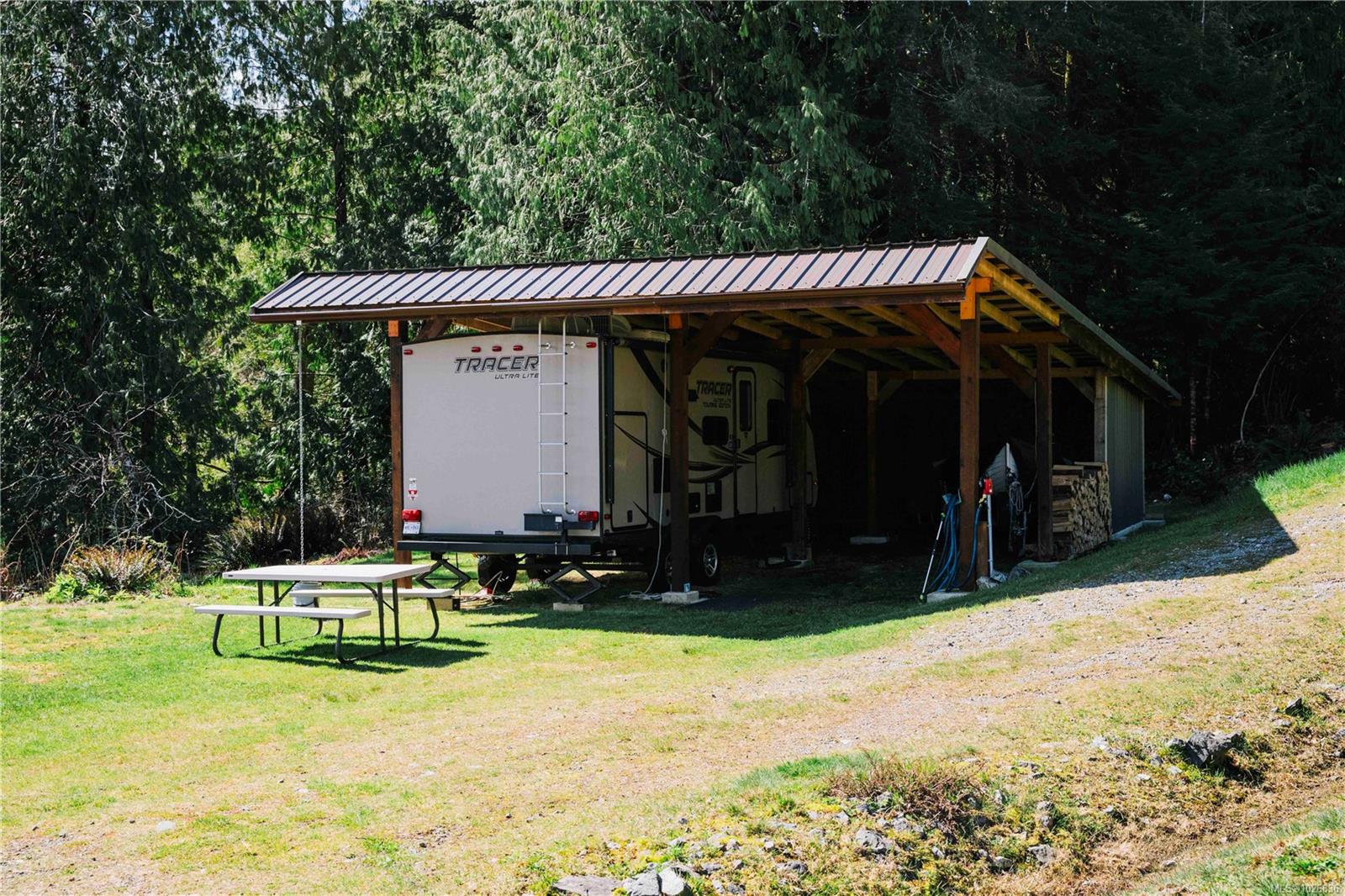 390 Bamfield Inlet