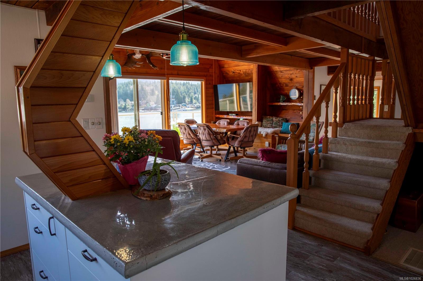 390 Bamfield Inlet