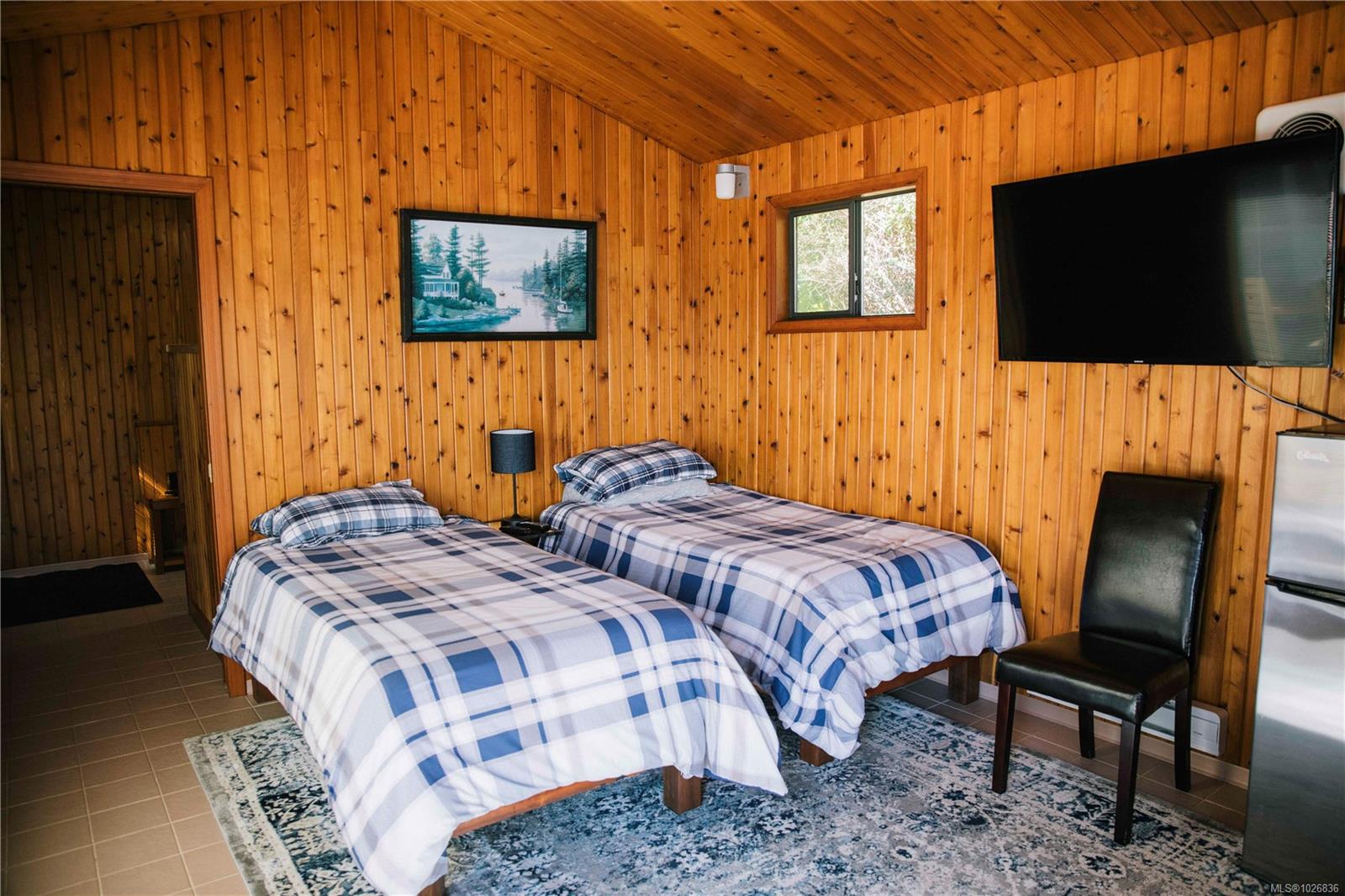 390 Bamfield Inlet