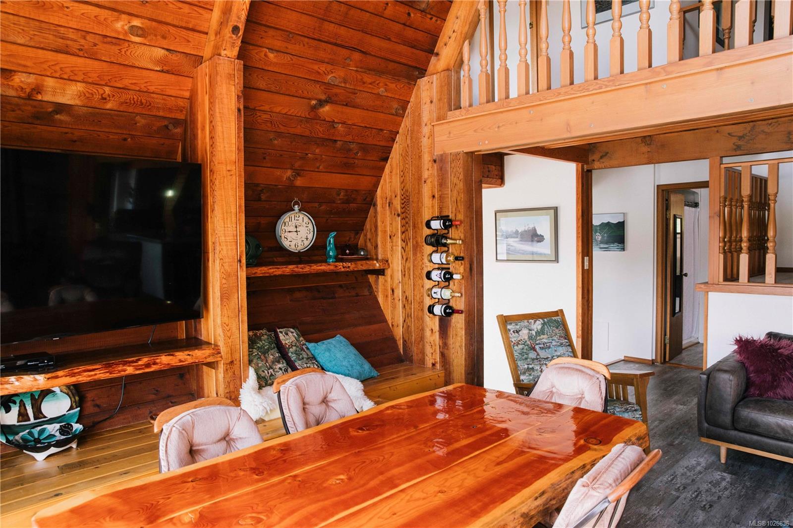 390 Bamfield Inlet