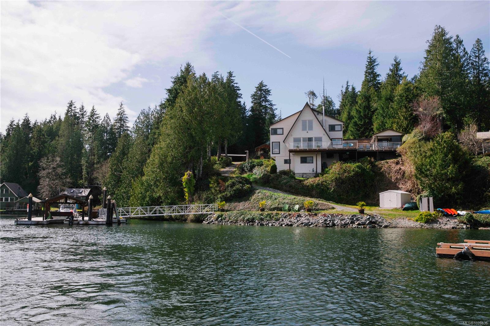 390 Bamfield Inlet