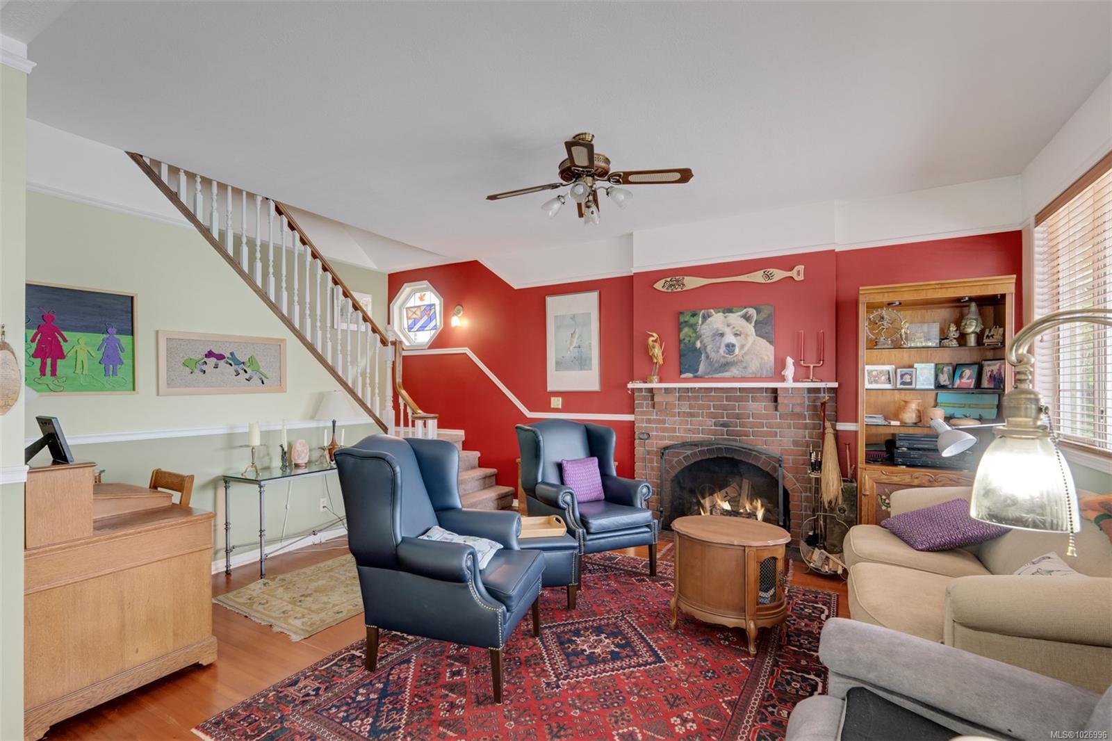 470 Constance Ave