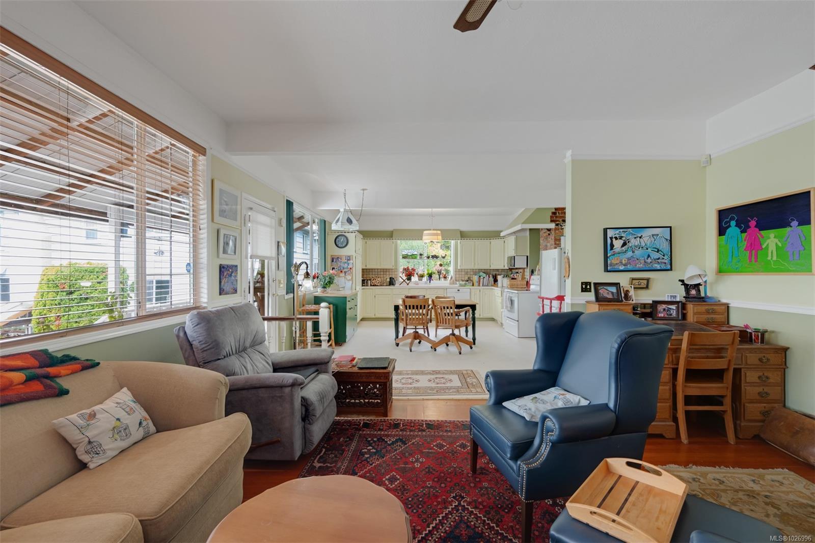 470 Constance Ave