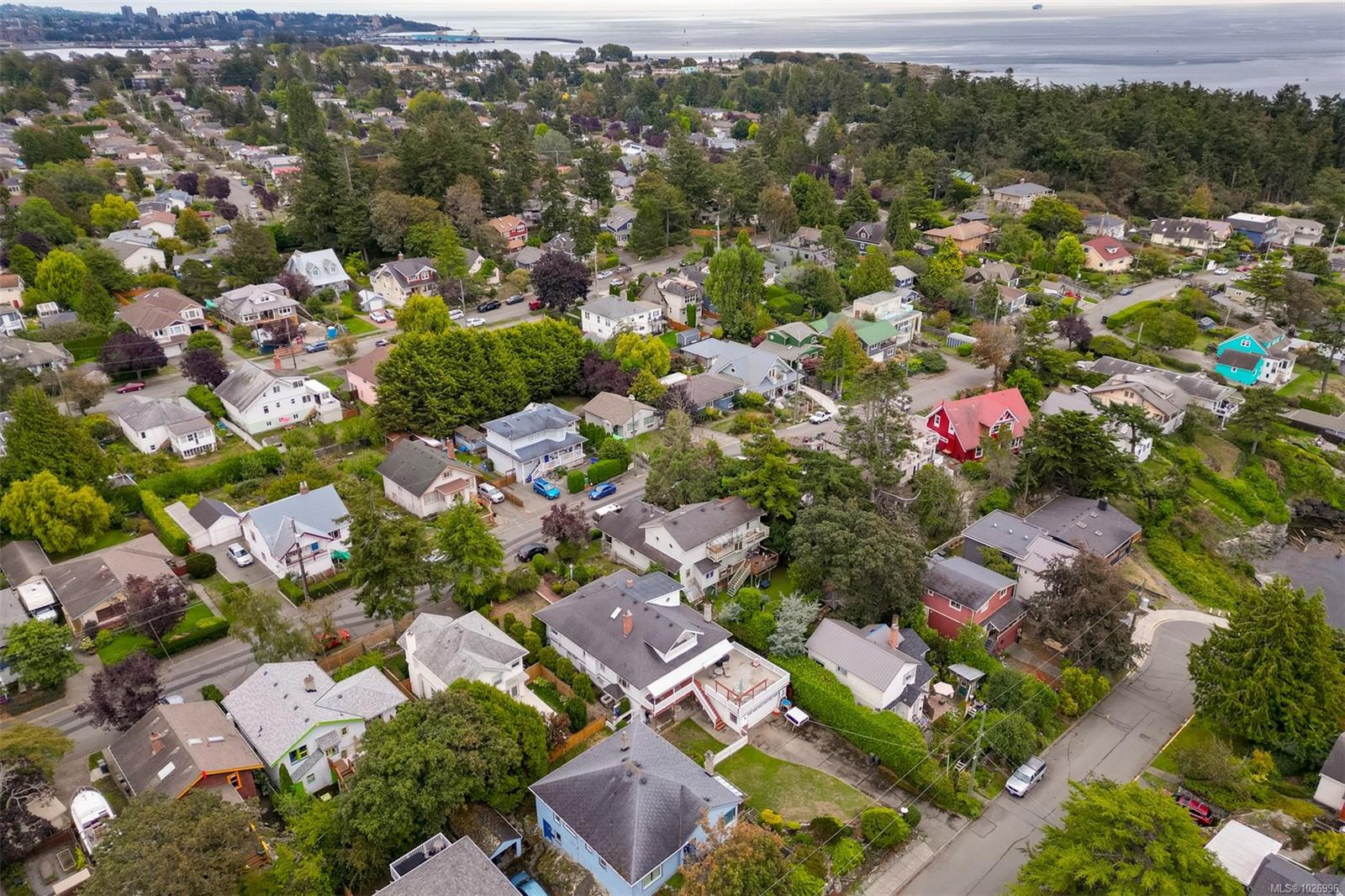 470 Constance Ave