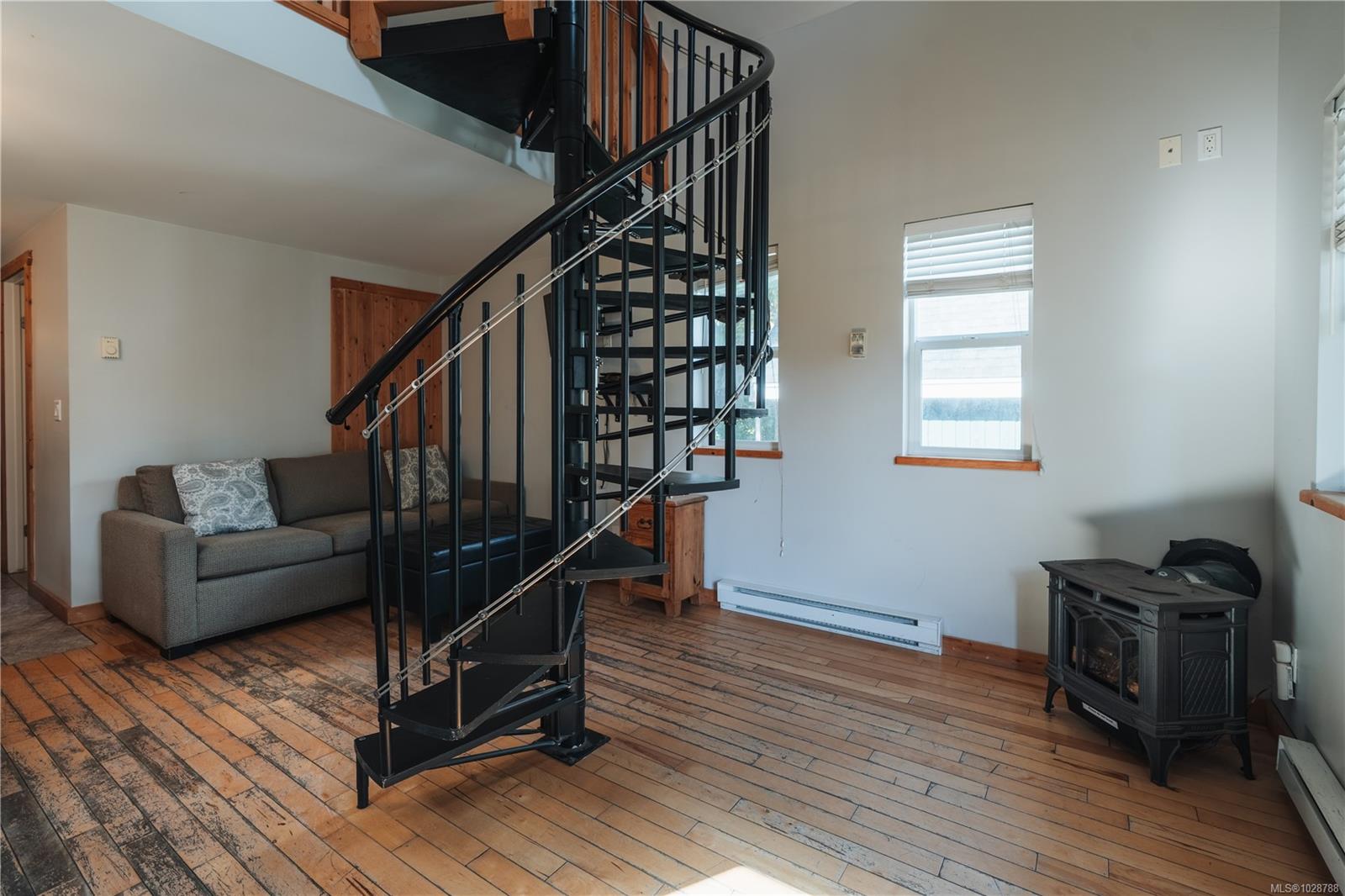 1032 Tyee Terr # 6